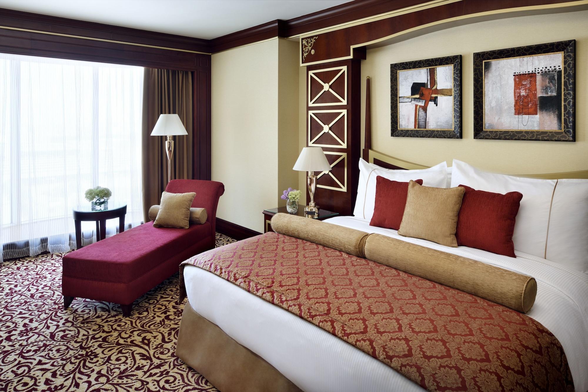 Moevenpick Hotel City Star Djedda Buitenkant foto A bedroom at the Fairmont