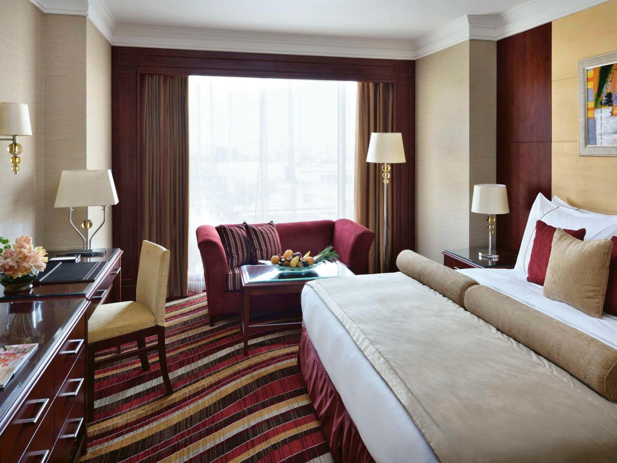 Moevenpick Hotel City Star Djedda Buitenkant foto A room at the InterContinental Hotel, Khartoum